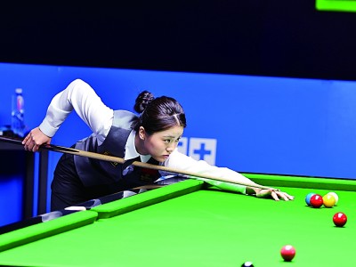 员赢得该局, 锁定金牌, 但凭借良好