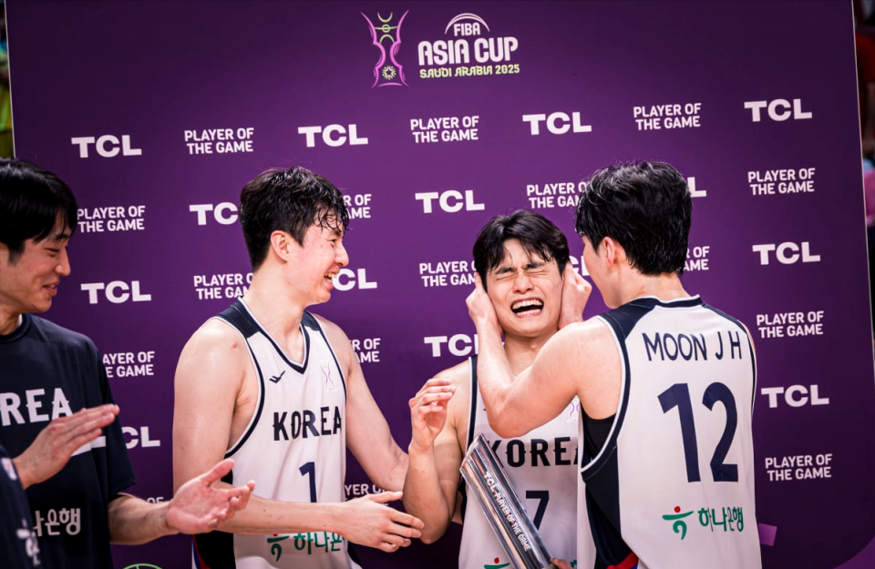 在面对重型, 们首战面对, 队的比赛后