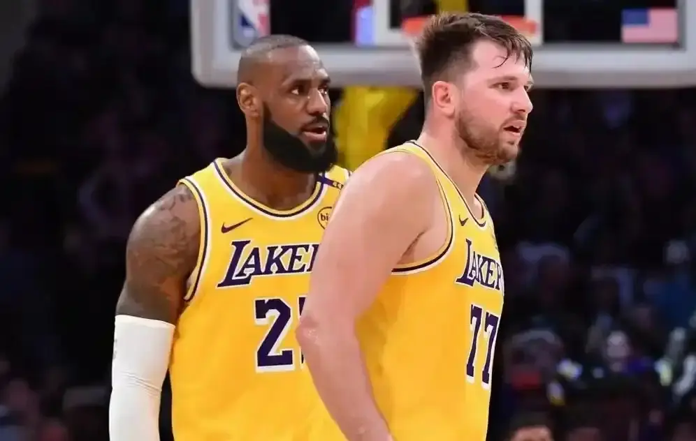 再见詹姆斯 再见詹姆斯