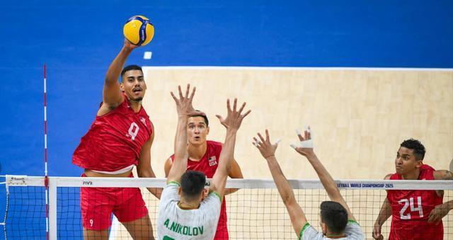 非常致命的, 率队打出