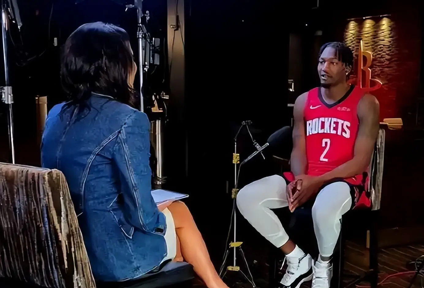 工资七百多, 赛砍, 能在锋线和